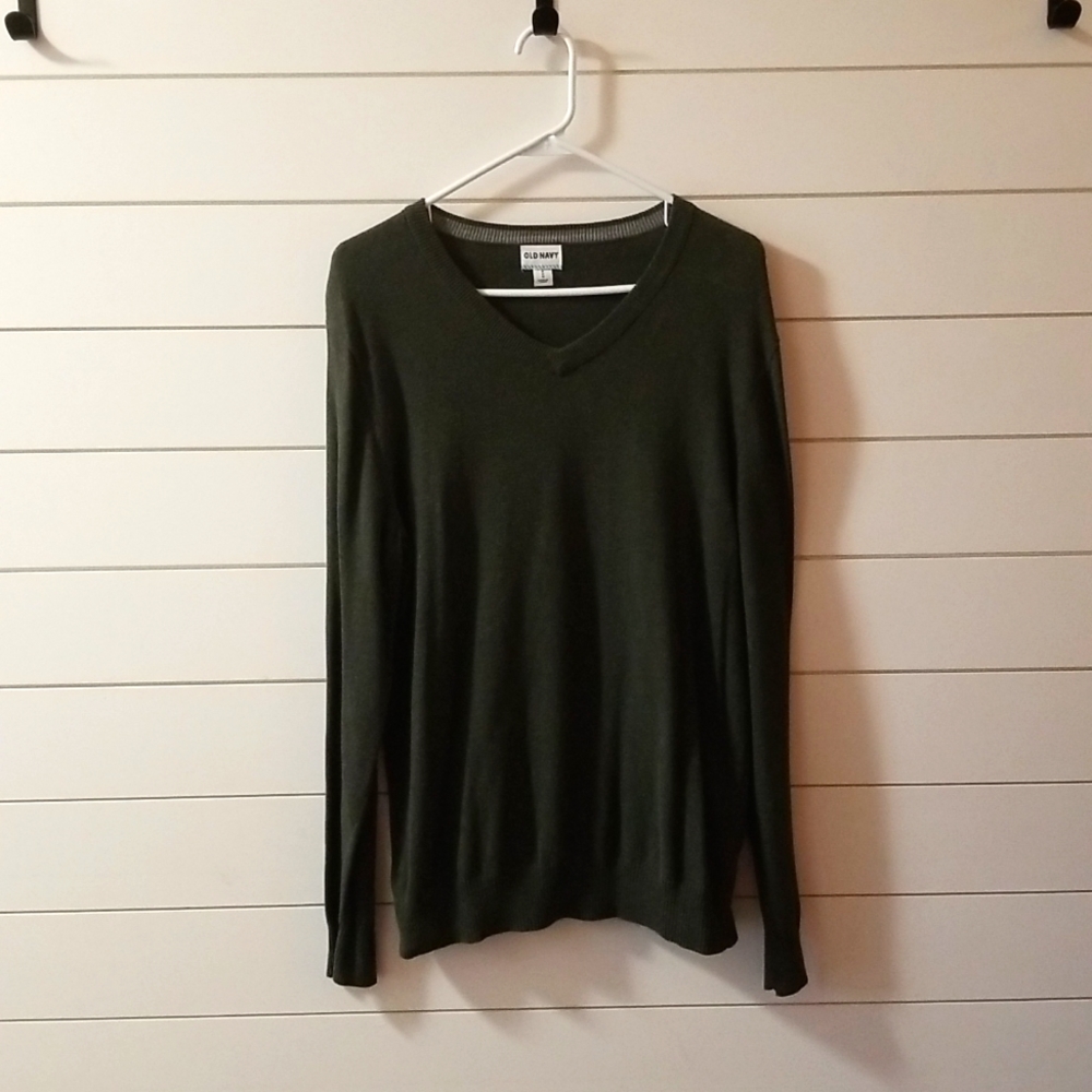 Old Navy Soft-Washed V-Neck Sweater for Men